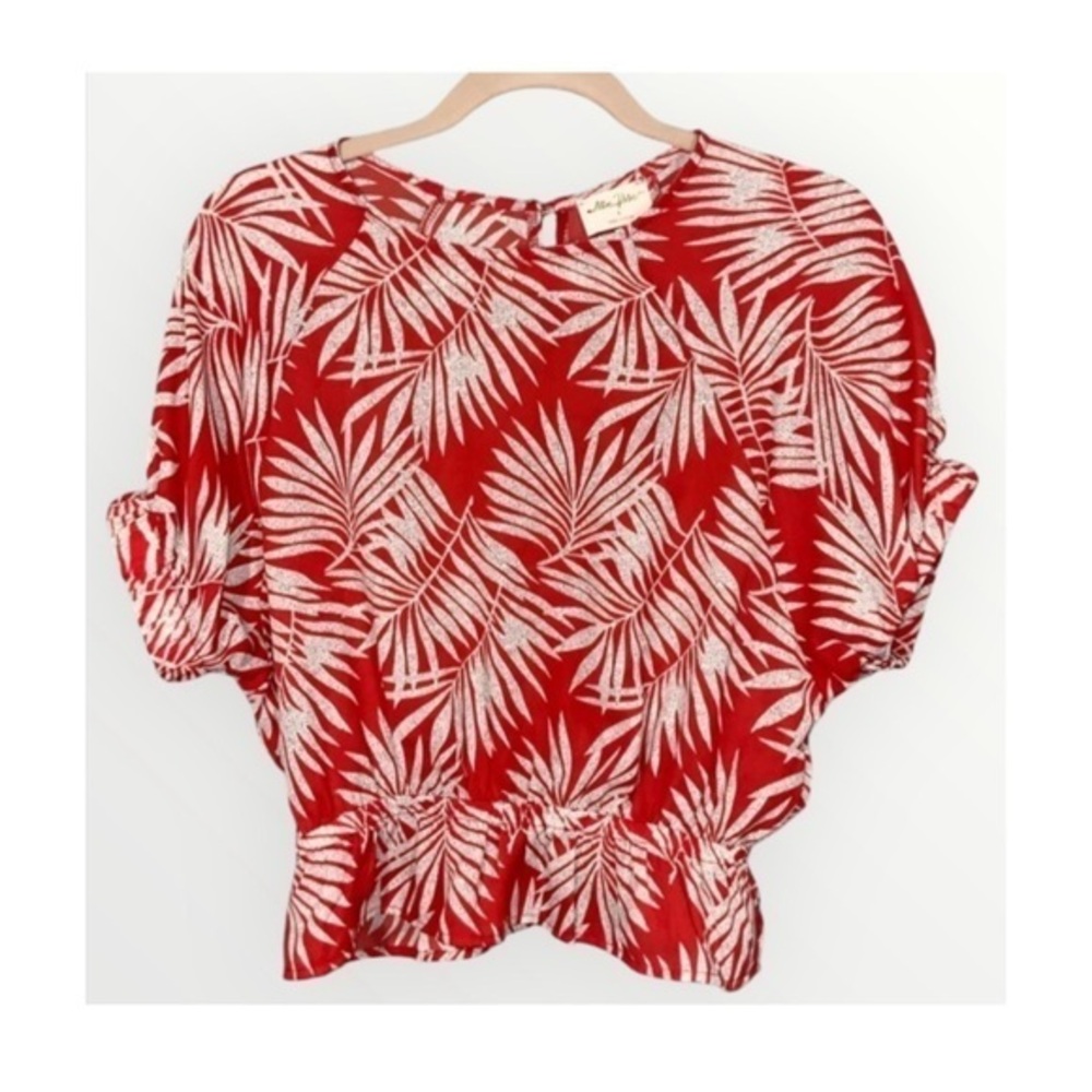 Allie Rose Red With Gray Tropical Foliage Dolman Short Sleeve Peplum Crop Top S